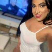 NIÑATA CAÑERA EXPERTA PARTIENDO CULOS